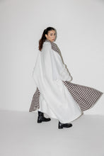 Load image into Gallery viewer, White Fur Bisht
